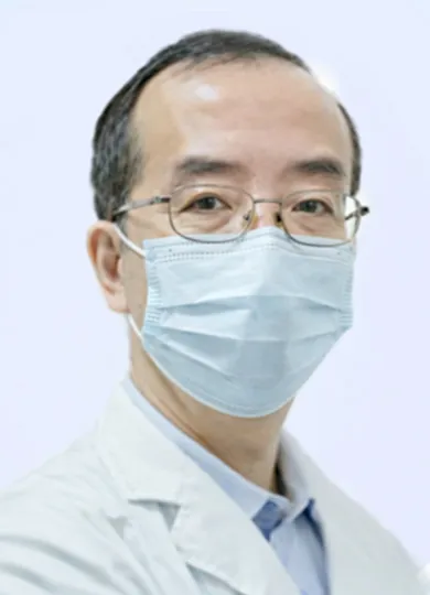 Dr. He Feng (Chief Physician)